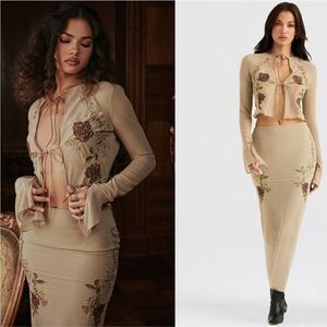 HOUSE OF CB 'Asra' Artichoke Floral Tie Front Top Small $135